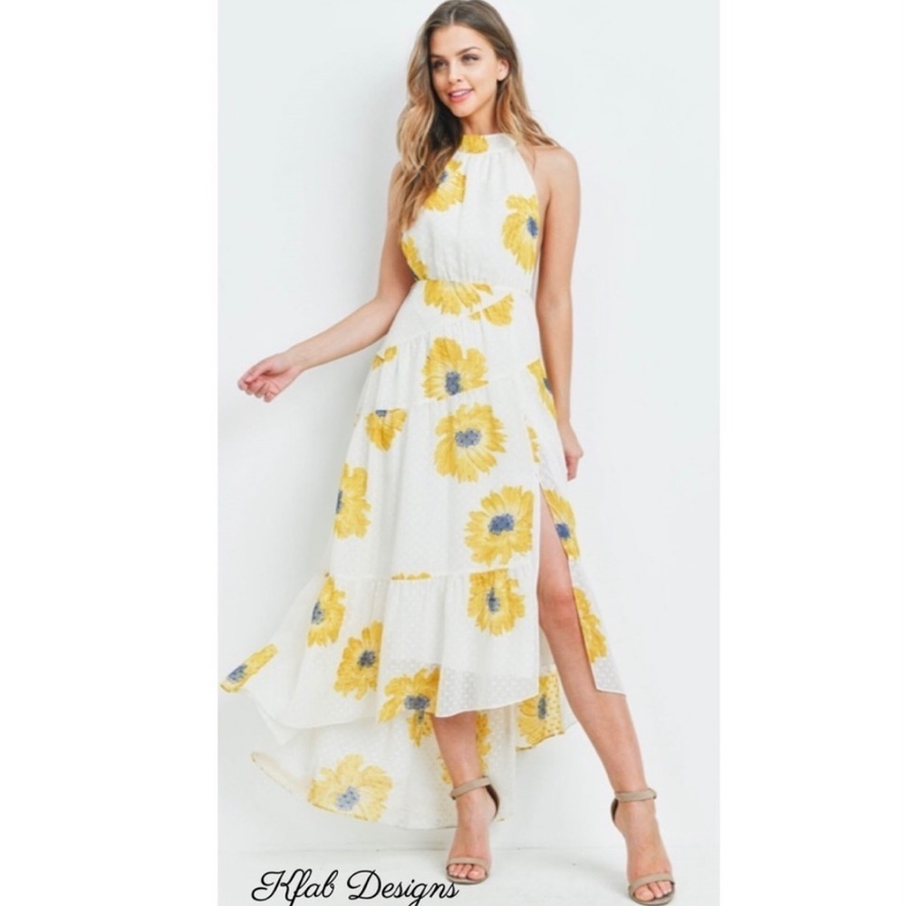 New! Clearance 🔥Ruffled Floral Halter Cross Back Maxi Dress - Picture 2 of 8